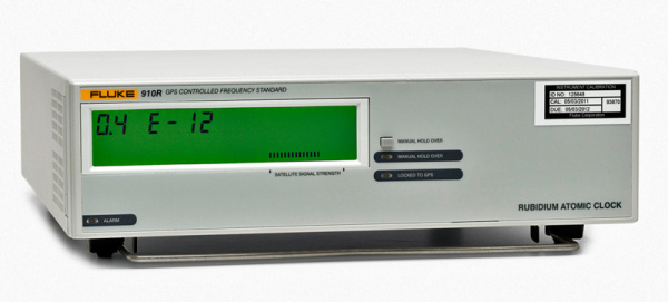 Стандарт частоты Fluke 910 купить по низкой цене | МАКСПРОФИТ
